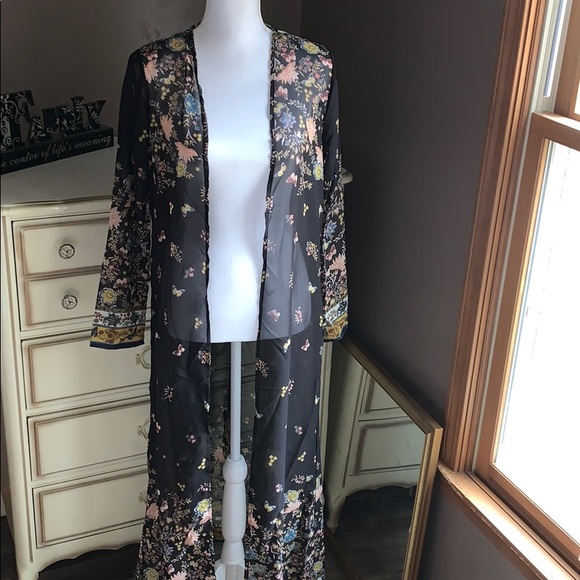 Zanzea Sweaters - Gorgeous sheer cardigan / cover up